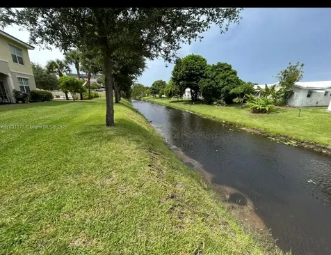 3 Largo Way Boynton Beach FL 33426