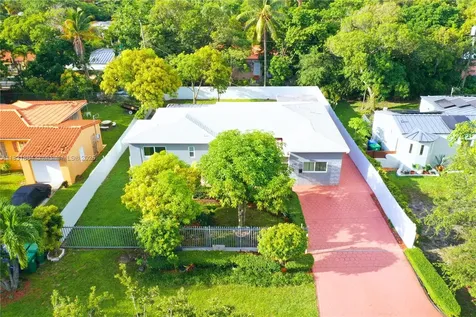 230 NE 48th Street Miami FL 33137