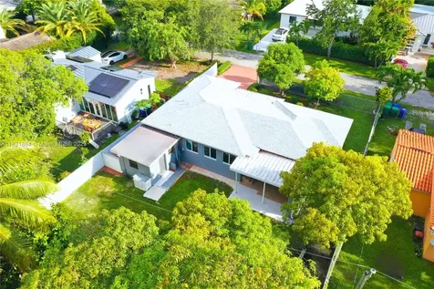 230 NE 48th Street Miami FL 33137
