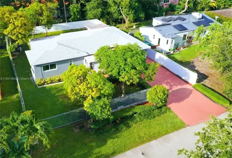 230 NE 48th Street Miami FL 33137