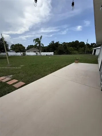 135 SW Felix Avenue Port St. Lucie FL 34953
