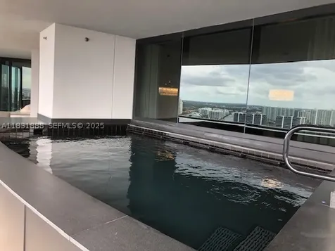18555 Collins Avenue Sunny Isles Beach FL 33160