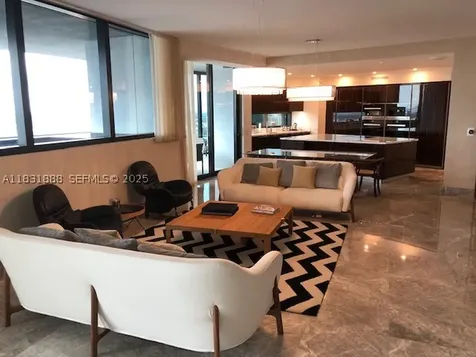 18555 Collins Avenue Sunny Isles Beach FL 33160