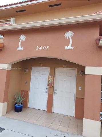 2403 W 76th Street Hialeah FL 33016