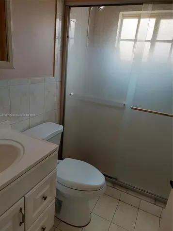2403 W 76th Street Hialeah FL 33016