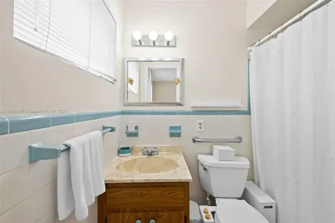 2015 N 37th Avenue Hollywood FL 33021