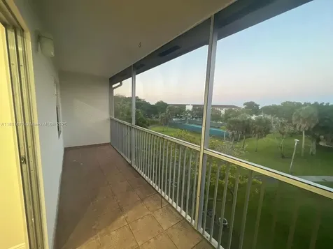 1551 SW 135th Terrace Pembroke Pines FL 33027