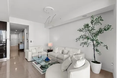 3250 NE 188th Street Aventura FL 33180