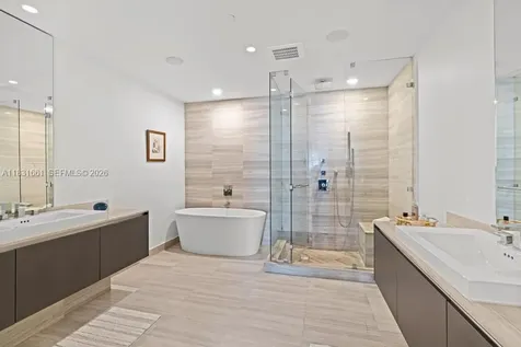 3250 NE 188th Street Aventura FL 33180