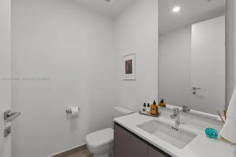 3250 NE 188th Street Aventura FL 33180