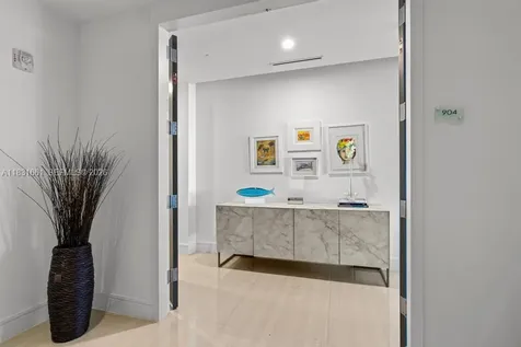 3250 NE 188th Street Aventura FL 33180