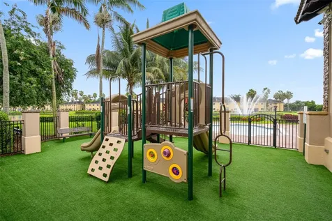 980 NE 33rd Terrace Homestead FL 33033