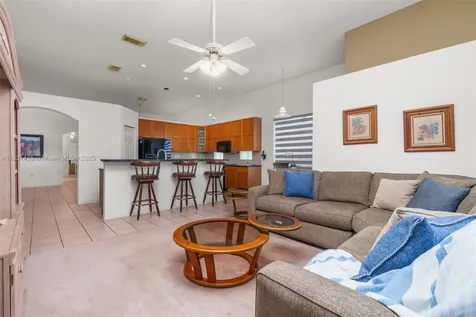 2373 NW 195th Avenue Pembroke Pines FL 33029