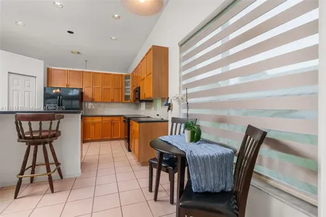 2373 NW 195th Avenue Pembroke Pines FL 33029