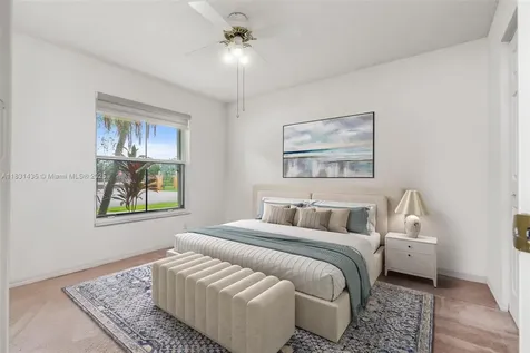 2373 NW 195th Avenue Pembroke Pines FL 33029