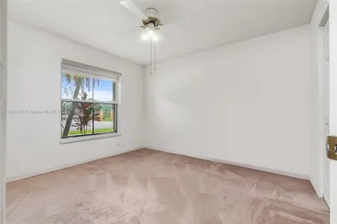2373 NW 195th Avenue Pembroke Pines FL 33029