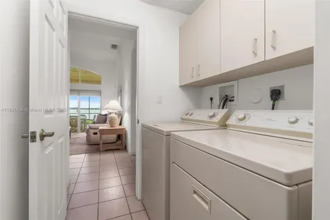 2373 NW 195th Avenue Pembroke Pines FL 33029