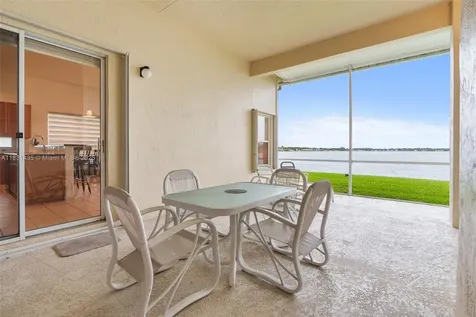 2373 NW 195th Avenue Pembroke Pines FL 33029