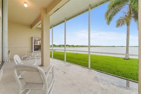 2373 NW 195th Avenue Pembroke Pines FL 33029