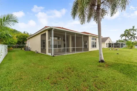 2373 NW 195th Avenue Pembroke Pines FL 33029