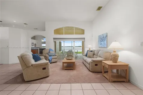 2373 NW 195th Avenue Pembroke Pines FL 33029
