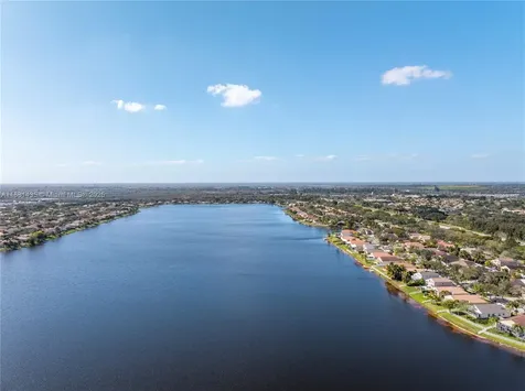 2373 NW 195th Avenue Pembroke Pines FL 33029