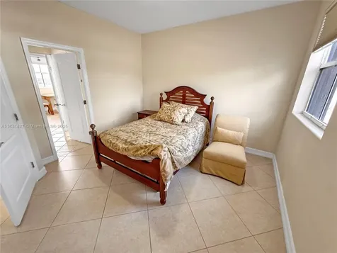 21033 NE 32nd Avenue Aventura FL 33180