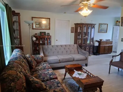 1721 NW 8th Street Homestead FL 33030