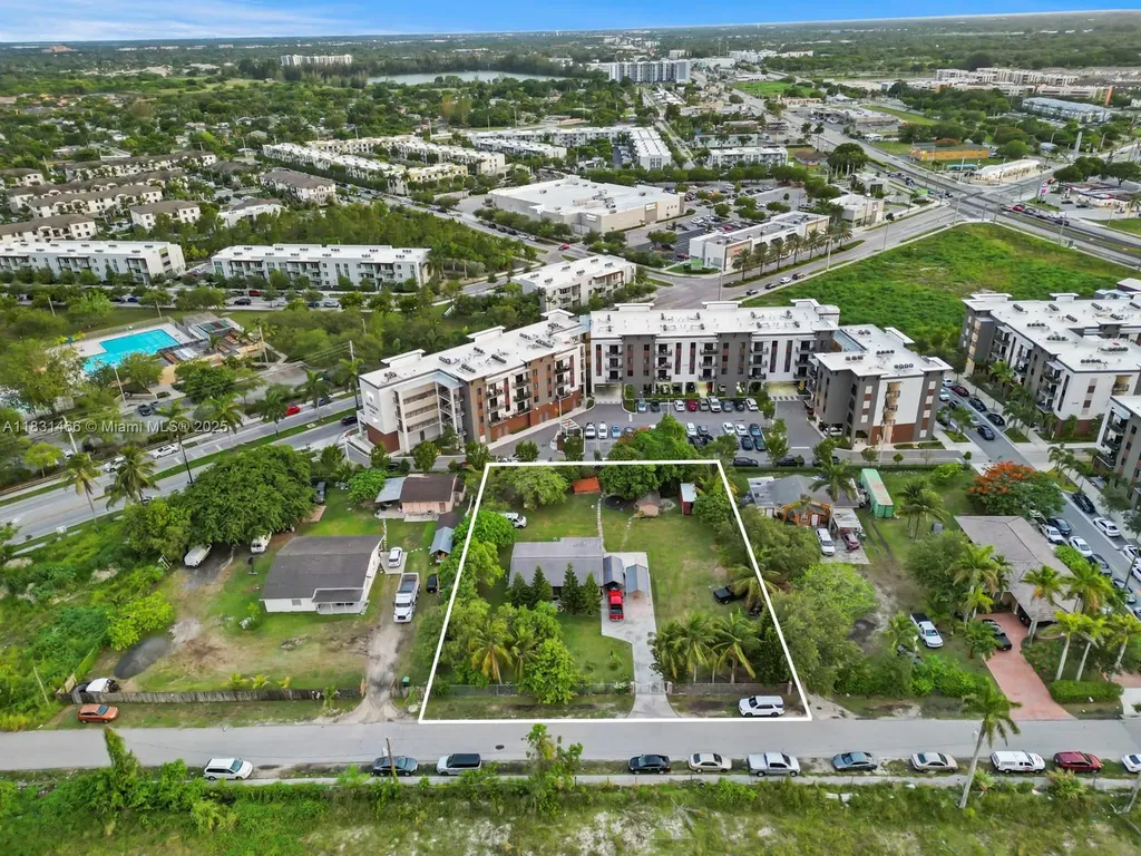 14240 Henderson Street Homestead FL 33032
