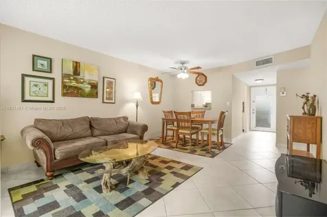 9261 Sunrise Lakes Boulevard Sunrise FL 33322