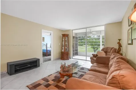 9261 Sunrise Lakes Boulevard Sunrise FL 33322