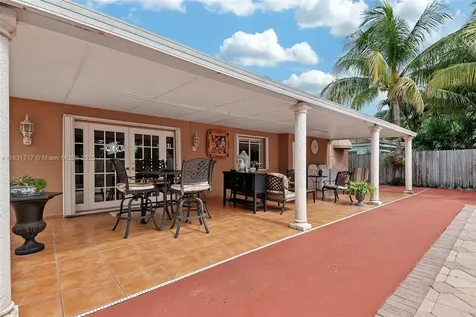25235 SW 133rd Avenue Homestead FL 33032