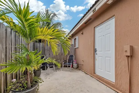 25235 SW 133rd Avenue Homestead FL 33032