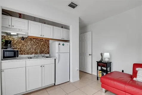 25235 SW 133rd Avenue Homestead FL 33032