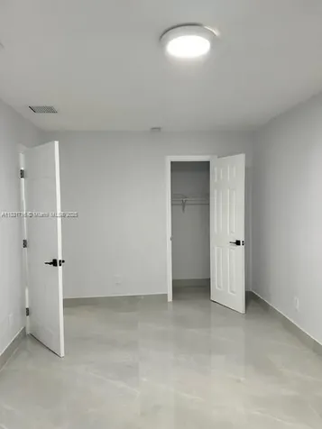 42 SE 10th Terrace Dania Beach FL 33004