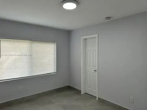42 SE 10th Terrace Dania Beach FL 33004