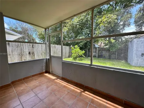 20500 SW 92nd Place Cutler Bay FL 33189