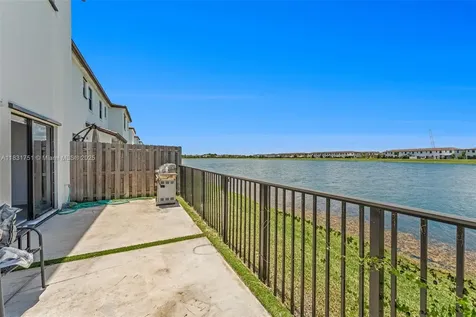 10111 SW 231st Lane Miami FL 33190
