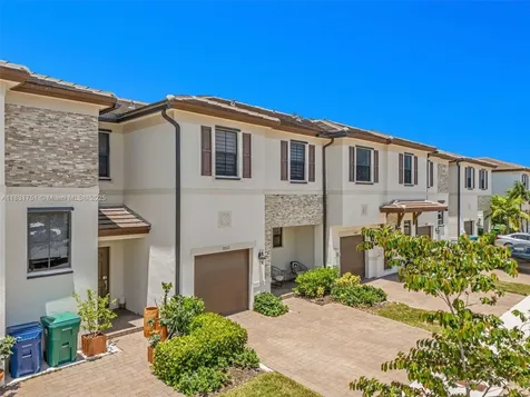 10111 SW 231st Lane Miami FL 33190
