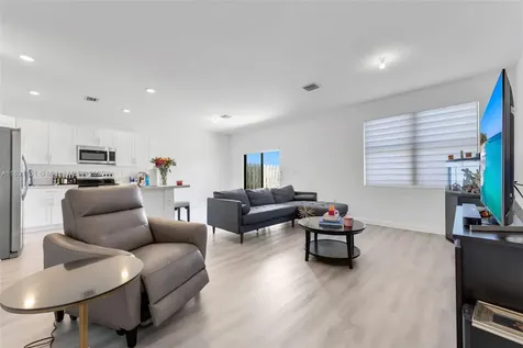 10111 SW 231st Lane Miami FL 33190