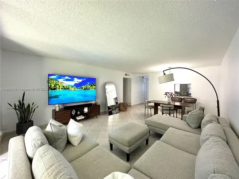 620 NE 12th Avenue Hallandale Beach FL 33009