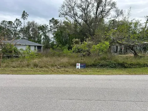 2821 N Twin Lakes Drive Punta Gorda FL 33955