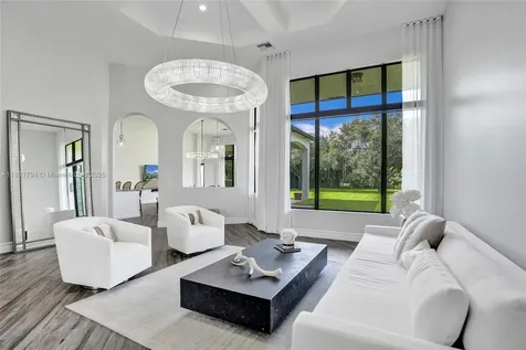 11056 Blackhawk Boulevard Davie FL 33328