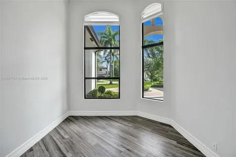 11056 Blackhawk Boulevard Davie FL 33328