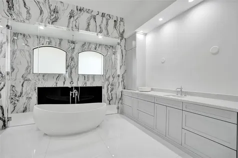 11056 Blackhawk Boulevard Davie FL 33328