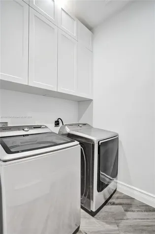 11056 Blackhawk Boulevard Davie FL 33328