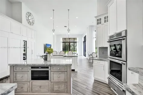11056 Blackhawk Boulevard Davie FL 33328