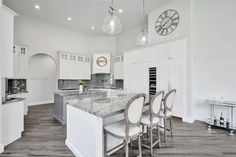 11056 Blackhawk Boulevard Davie FL 33328