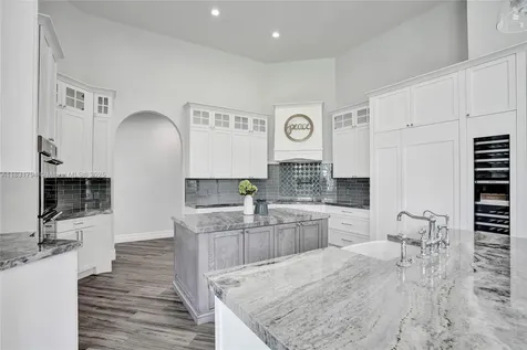11056 Blackhawk Boulevard Davie FL 33328