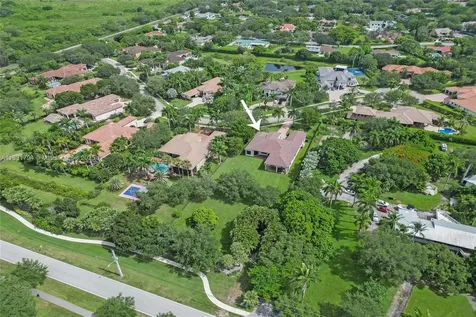11056 Blackhawk Boulevard Davie FL 33328